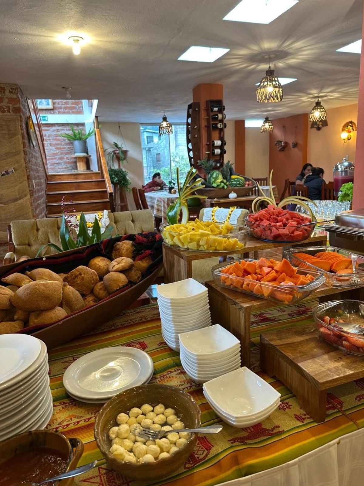 באניוס Hotel Donde Ivan מראה חיצוני תמונה